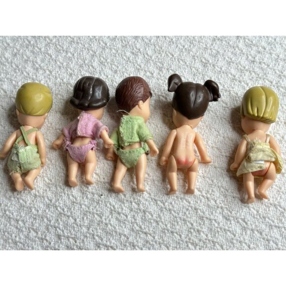 Quints MGA Miniature Baby Doll Set Outfits Two boys Three girls 3" - Picture 7 of 7
